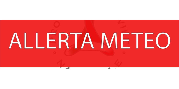 Allerta per temporali in Campania: rischio frane e allagamenti fino a mezzanotte