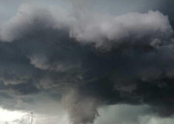 Maltempo, nuova allerta meteo in Campania: rischio idrogeologico e venti forti