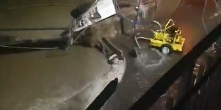 Maltempo a Pozzuoli: Arco Felice allagata, voragine apre crepe nelle infrastrutture
