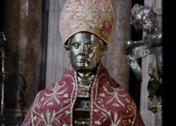 San Gennaro: Il miracolo e il significato