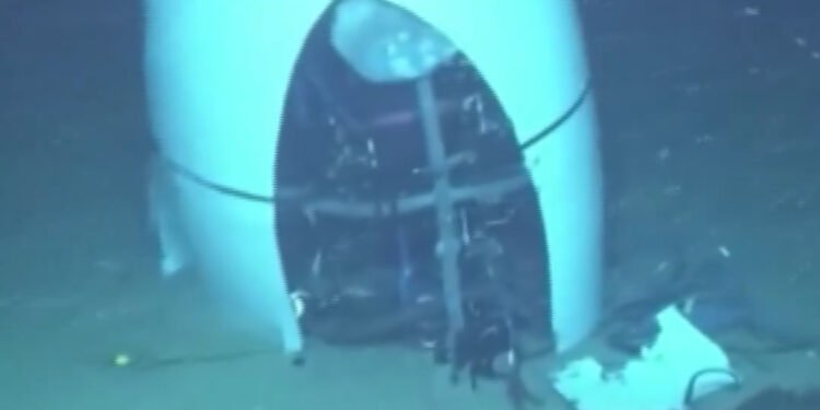 La Guardia Costiera USA pubblica le prime immagini del relitto del sottomarino Titan
