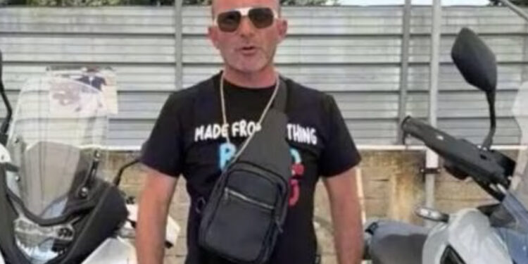 Pasquale Manna, imprenditore e star di TikTok nei guai: sequestrato l’autosalone di Qualiano