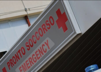 Fano, l’addio  del nonno al 14enne morto a scuola: “Ciao, amore mio”