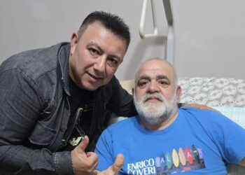 Pino Grazioli ad Avellino: incontra l’uomo malato  che sognava di conoscerlo da anni