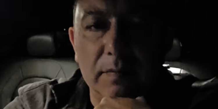 Pino Grazioli esaudisce l’ultimo desiderio di un uomo malato. L’incontro ad Avellino