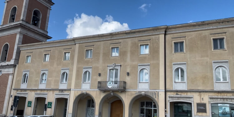 Ariano Irpino: suora arrestata per furto aggravato, rubata anche la reliquia di San Nicola di Bari