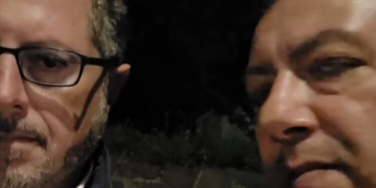 Pino Grazioli minacciato sotto casa dal finto barbiere