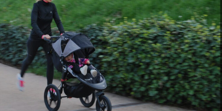 In arrivo il bonus mamme lavoratrici esteso alle partite Iva: chi ne ha diritto e come funziona