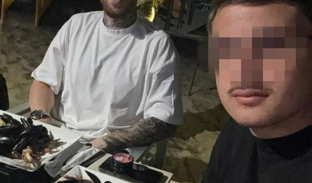 Arrestato per rapina ed accoltellamento ad un turista a Piazza San Pasquale. Gli amici lo omaggiano sui social