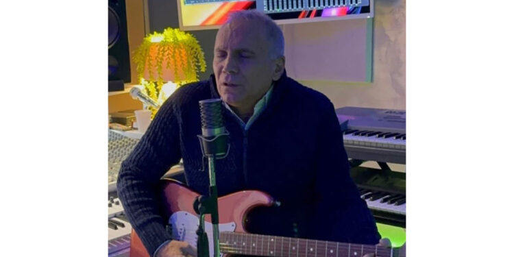 Luciano Santangelo: Una vita in musica tra percussioni, canzoni e cover