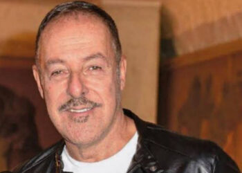 Roma, incidente per Massimo Lopez: investito da un pirata della strada