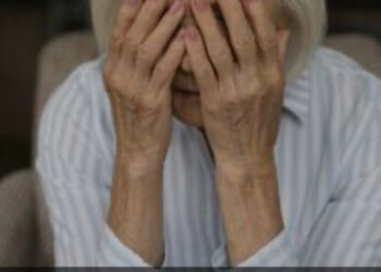 CASALNUOVO DI NAPOLI: abbandonata dalla badante, resta due giorni senza cibo