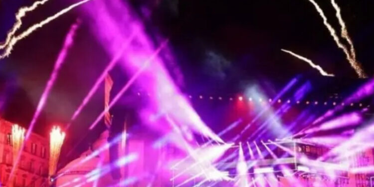 Scandalo alla Finale di X Factor a Napoli: Operai in nero e ditte sospese