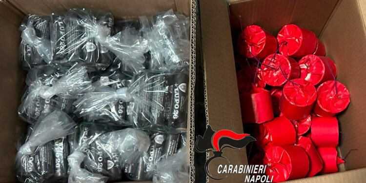 GRAGNANO: botti in un garage, tra i palazzi e i negozi. 2 persone arrestate dai Carabinieri