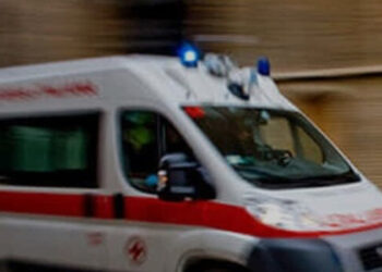 Tragedia a San Pietro a Maida: auto si ribalta e prende fuoco, due giovani vite spezzate