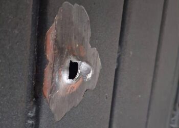 Attacco armato alla caserma dei Carabinieri di Borgoloreto: un atto senza precedenti