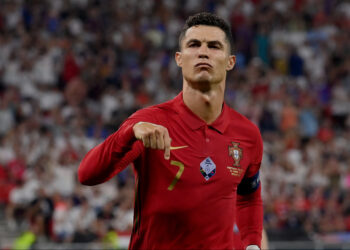 Cristiano Ronaldo raggiunge 1 miliardo di follower: il più seguito al mondo sui social