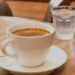 Beve detersivo al bar: donna in coma, indagini in corso