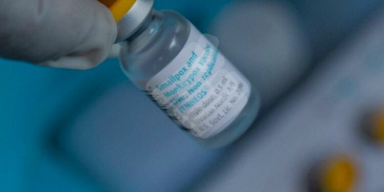 Il punto di Burioni sul caso di Lucca, nessuna certezza sulla stessa misteriosa malattia del Congo