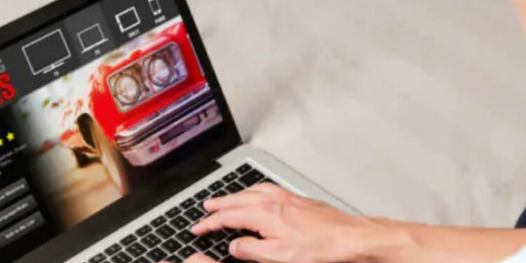 Smantellata a Napoli una centrale IPTV illegale: arresti e sanzioni per migliaia di utenti