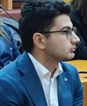 Torino, Alex Cotoia assolto dall’accusa di omicidio: “Ha agito per difendere la madre”