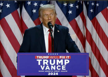 Donald Trump presta giuramento come 47esimo presidente: cerimonia nella Rotonda del Campidoglio