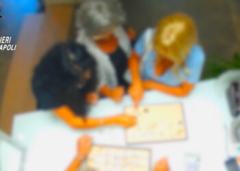 Ercolano: furto in gioielleria da 60mila euro, arrestate due donne, una terza ricercata