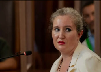 Proposta di matrimonio in carcere per Alessia Pifferi: indagini sull’autore della lettera