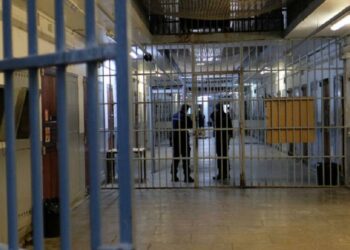 Camorrista ergastolano evade e manifesta a Strasburgo: arrestato davanti al Parlamento Europeo