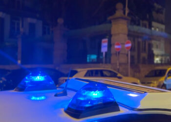 Napoli, operazione dei Carabinieri a Chiaia: denunce a imprenditori e stretta sui parcheggiatori abusivi