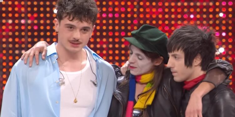 Sanremo 2025: Olly trionfa con “Balorda Nostalgia”