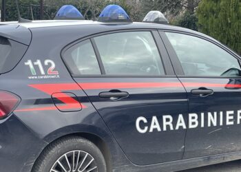Torre del Greco (Na): Ragazza contesa e appuntamento davanti al pub. Carabinieri fermano 18enne per tentato omicidio