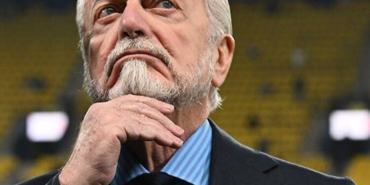 Falso in bilancio: chiesto il processo per Aurelio De Laurentiis