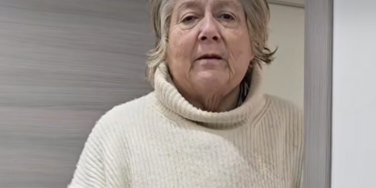 Vanda cerca amici (Di Nuovo)! Chi vuole farle compagnia?