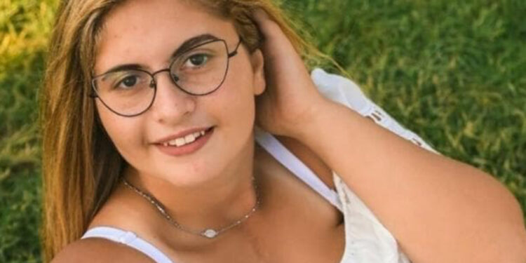 Pagani dà l’ultimo saluto a Daniela Gambardella, giovane vittima di un incidente stradale a Roma