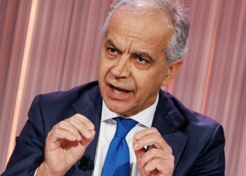 Matteo Piantedosi spiega il progetto del Governo per riconvertire i centri in Albania