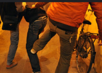 Marano: 12enne aggredita e filmata dalle compagne di classe