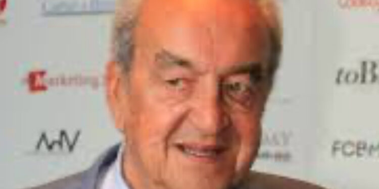 Addio a Bruno Pizzul, storica voce del calcio italiano