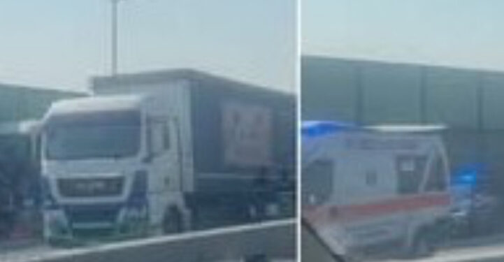 Grave incidente sulla A4: autobus scolastico tampona tir a Cormano