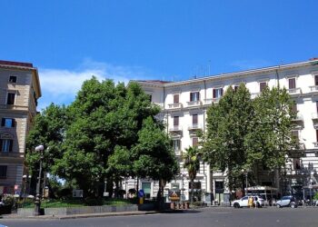 Tre ragazzi denunciati per la rissa a Piazza Vanvitelli