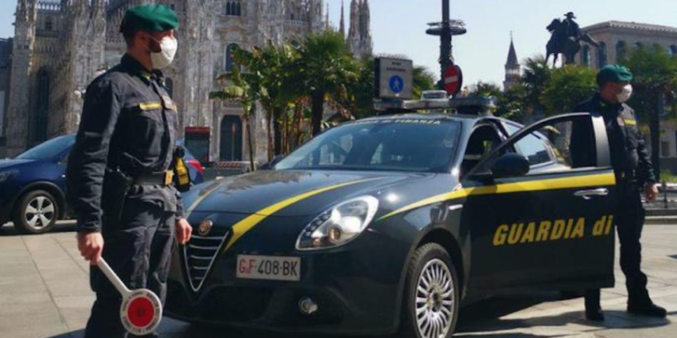 Torre Annunziata: avvisi di conclusione indagini per falsa attestazione da parte di consiglieri e assessori comunali