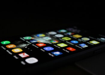 Torino: 13enne deceduto in casa. Si sospetta una sfida social