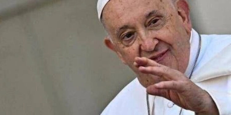 Papa Francesco è morto: il mondo piange il ‘Papa venuto dalla fine del mondo’”