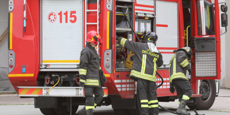 Tragedia ad Acerra: non ce l’ha fatta Immacolata D’Anna, vittima di un incendio doloso