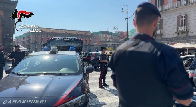 Napoli, maxi blitz anti-camorra a Fuorigrotta e Chiaia