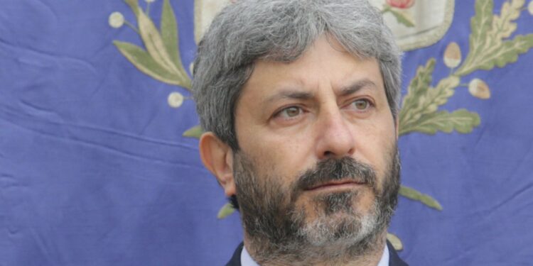 Regionali in Campania, Fico: “Lavoriamo a una proposta comune. Nessuna paura di De Luca”