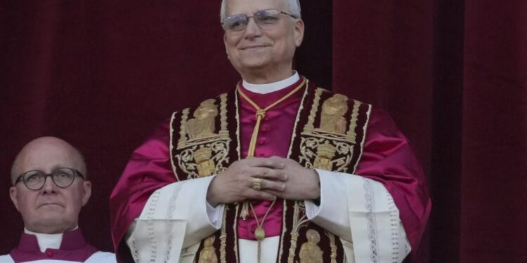 Papa Leone XIV: primo giorno da Pontefice per il cardinale Robert Francis Prevost