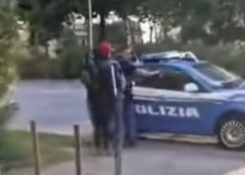 Operazione antidroga a Caserta: arrestato pusher grazie alla segnalazione del giornalista Pino Grazioli