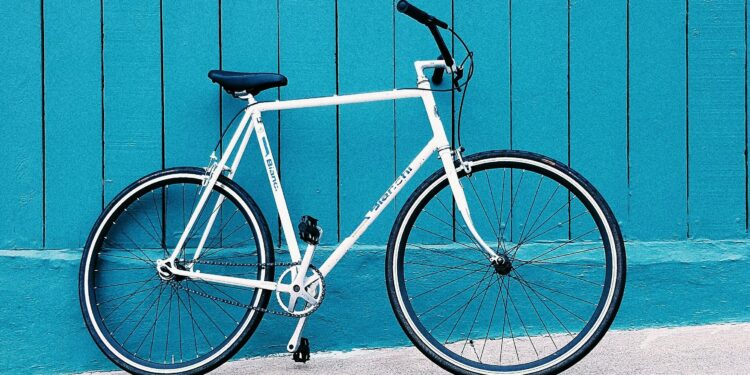 Tragedia a Barletta: bimbo di quattro anni deceduto dopo una caduta in bici