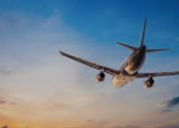 Emergenza volo Aeroitalia Cagliari–Linate: discesa d’emergenza e passeggeri spaventati